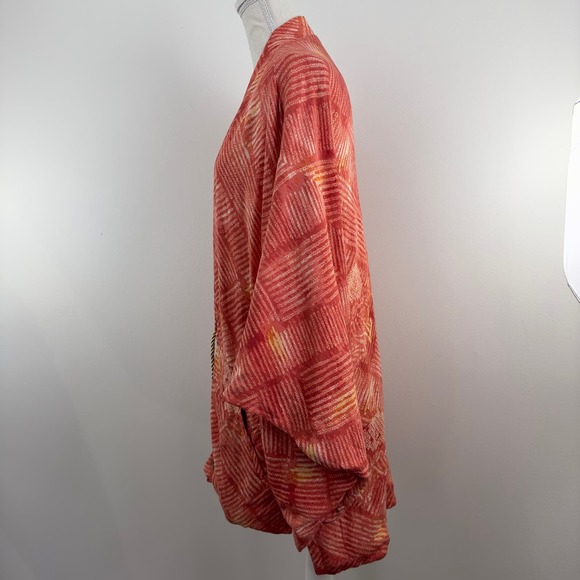 Free People ‘Shibori’ tie front coral kimono - Picture 3 of 13